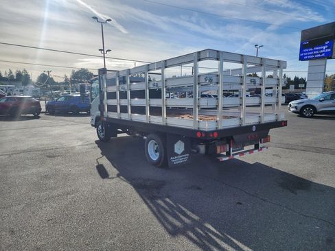 New 2024 Isuzu NPR image 8