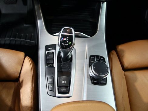 Used 2018 BMW X4 M40i image 22