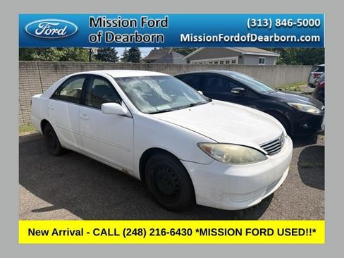 Used 2006 Toyota Camry FWD image 1