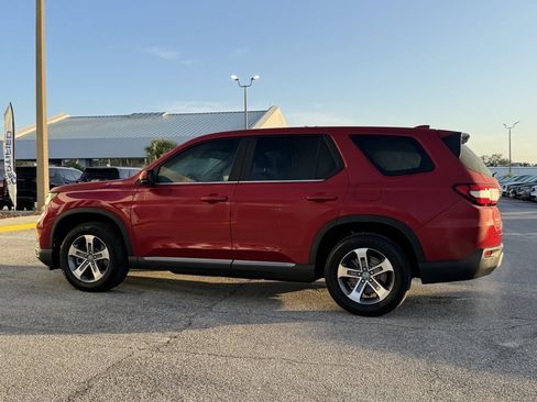 Used 2025 Honda Pilot EX-L image 7
