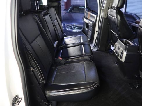 Used 2018 Ford F150 Lariat image 14