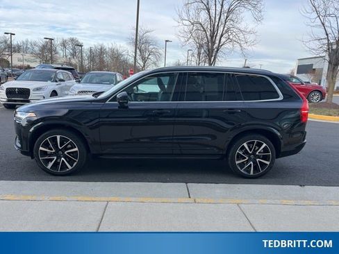 Used 2021 Volvo XC90 T6 Momentum w/ Advanced Package image 4