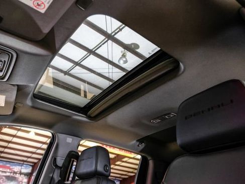 Used 2021 GMC Sierra 2500 Denali w/ Denali Ultimate Package image 7