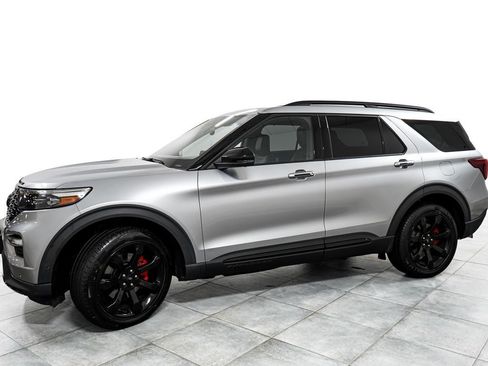 Used 2021 Ford Explorer ST w/ Equipment Group 401A AWD/4WD image 4