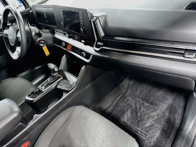 Certified 2024 Kia Sportage LX AWD/4WD image 28