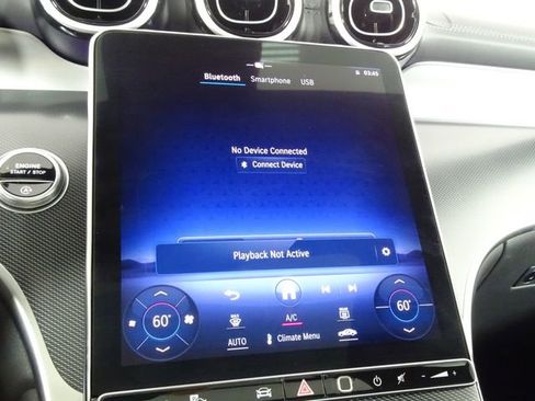 Used 2024 Mercedes-Benz GLC 300 image 34