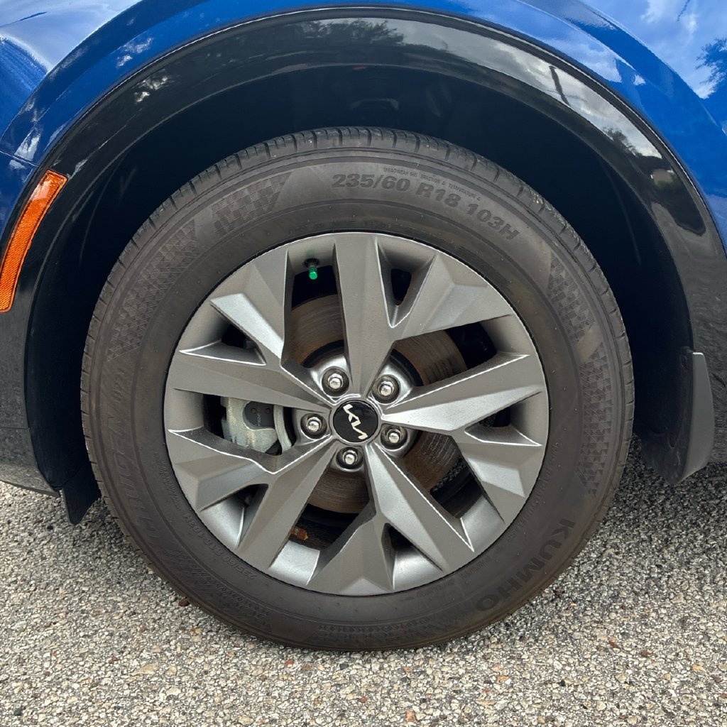 Used 2025 Kia Sportage SX FWD image 14