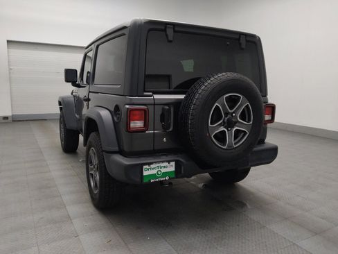 Used 2018 Jeep Wrangler Sport image 5