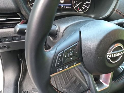 Used 2024 Nissan Sentra SR FWD image 18