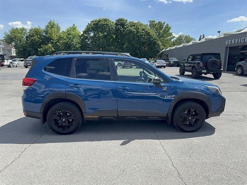 Used 2022 Subaru Forester Wilderness AWD/4WD image 6