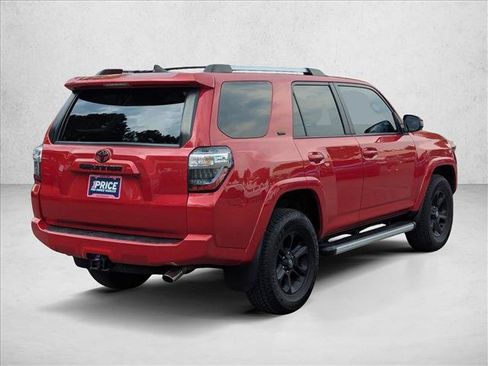 Used 2022 Toyota 4Runner SR5 AWD/4WD image 5