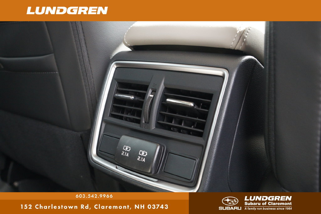 Used 2023 Subaru Forester Limited AWD/4WD image 32
