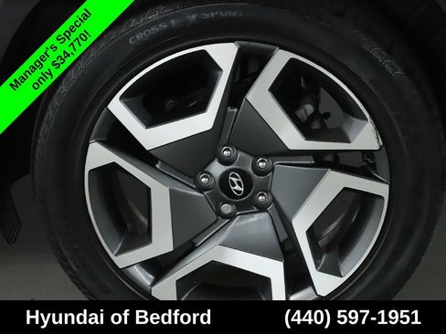 Used 2023 Hyundai Palisade Limited w/ Winter Package AWD/4WD image 43