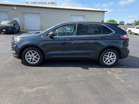 Used 2024 Ford Edge SEL w/ Convenience Package AWD/4WD image 2