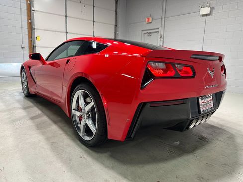 Used 2014 Chevrolet Corvette 1LT w/ Battery Protection Package image 18
