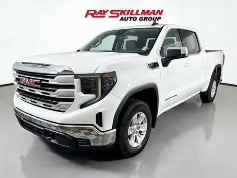 Used 2022 GMC Sierra 1500 SLE AWD/4WD image 3