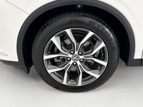 Used 2024 Acura MDX SH-AWD w/ Technology Package image 29