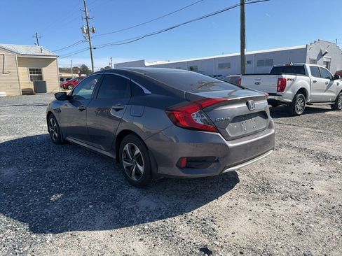 Used 2019 Honda Civic LX image 3