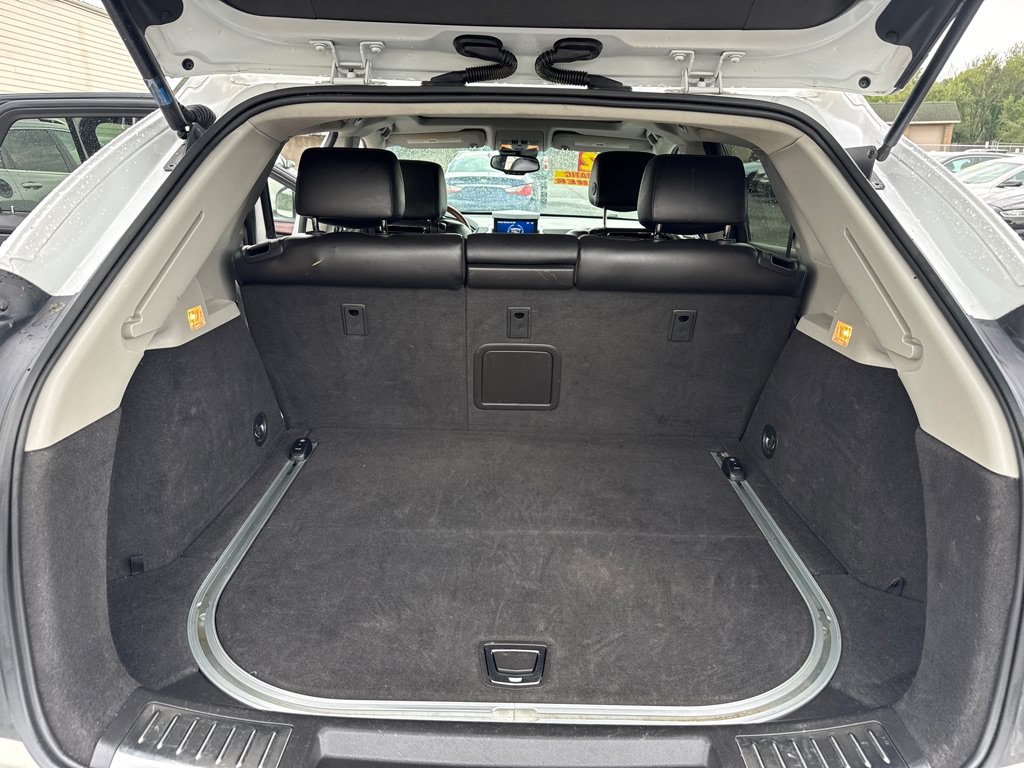 Used 2012 Cadillac SRX Premium FWD image 11
