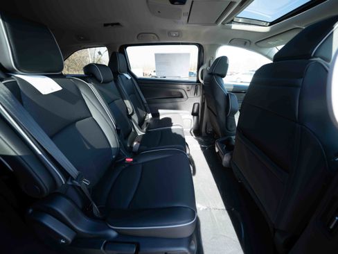 New 2026 Honda Odyssey Elite image 26