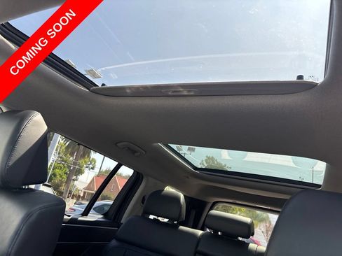 Used 2025 Hyundai Santa Fe Limited FWD image 3