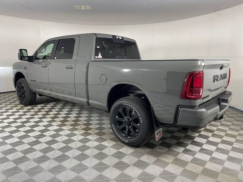 New 2026 RAM 2500 Laramie w/ Night Edition AWD/4WD image 8