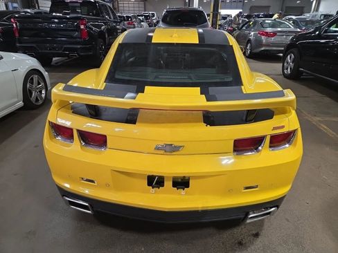 Used 2012 Chevrolet Camaro SS w/ Transformers 3 Edition RWD image 3