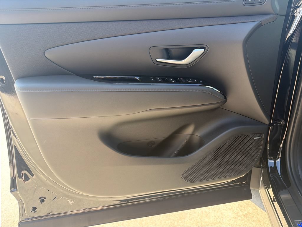 New 2026 Hyundai Tucson Limited AWD/4WD image 17