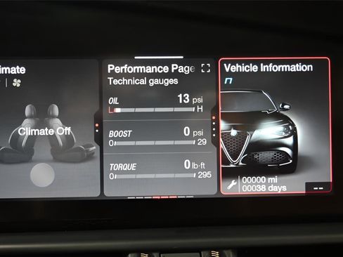 Used 2020 Alfa Romeo Giulia AWD w/ Quick Order Package 22J Sport image 26