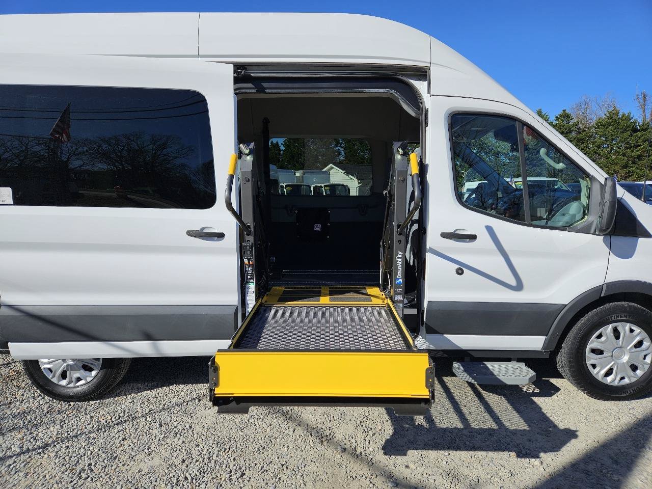 Used 2016 Ford Transit 350 XLT RWD image 34