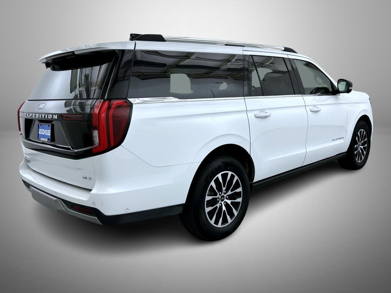Used 2025 Ford Expedition Max Platinum AWD/4WD image 5