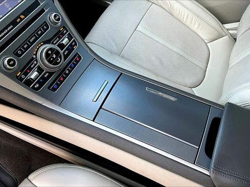 Used 2020 Lincoln MKZ Reserve w/ Luxury Package AWD/4WD image 17