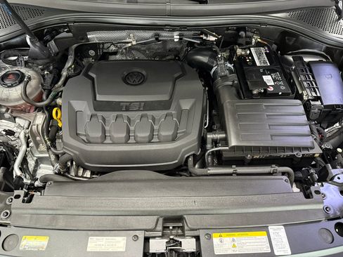 Used 2021 Volkswagen Tiguan SE R-Line FWD image 25
