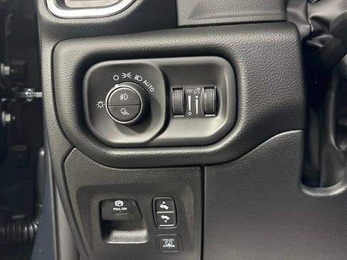 New 2026 RAM 1500 Laramie w/ Laramie Preferred Package AWD/4WD image 6