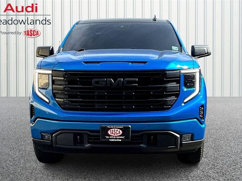 Used 2023 GMC Sierra 1500 Elevation image 2
