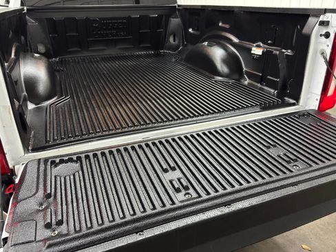 Used 2024 Ford F250 XLT w/ FX4 Off-Road Package AWD/4WD image 5