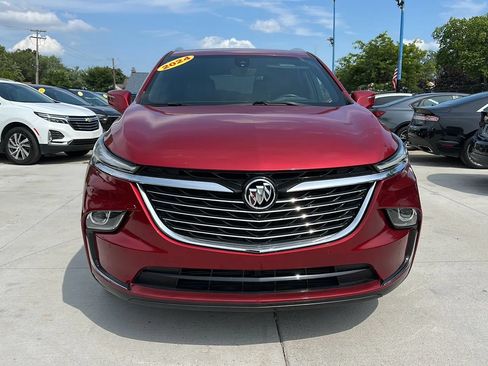 Used 2024 Buick Enclave Premium FWD image 2