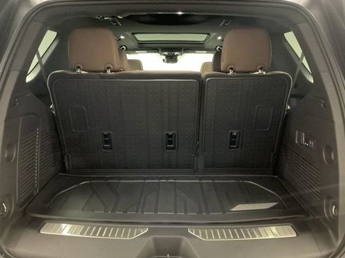 New 2026 Chevrolet Tahoe High Country AWD/4WD image 33