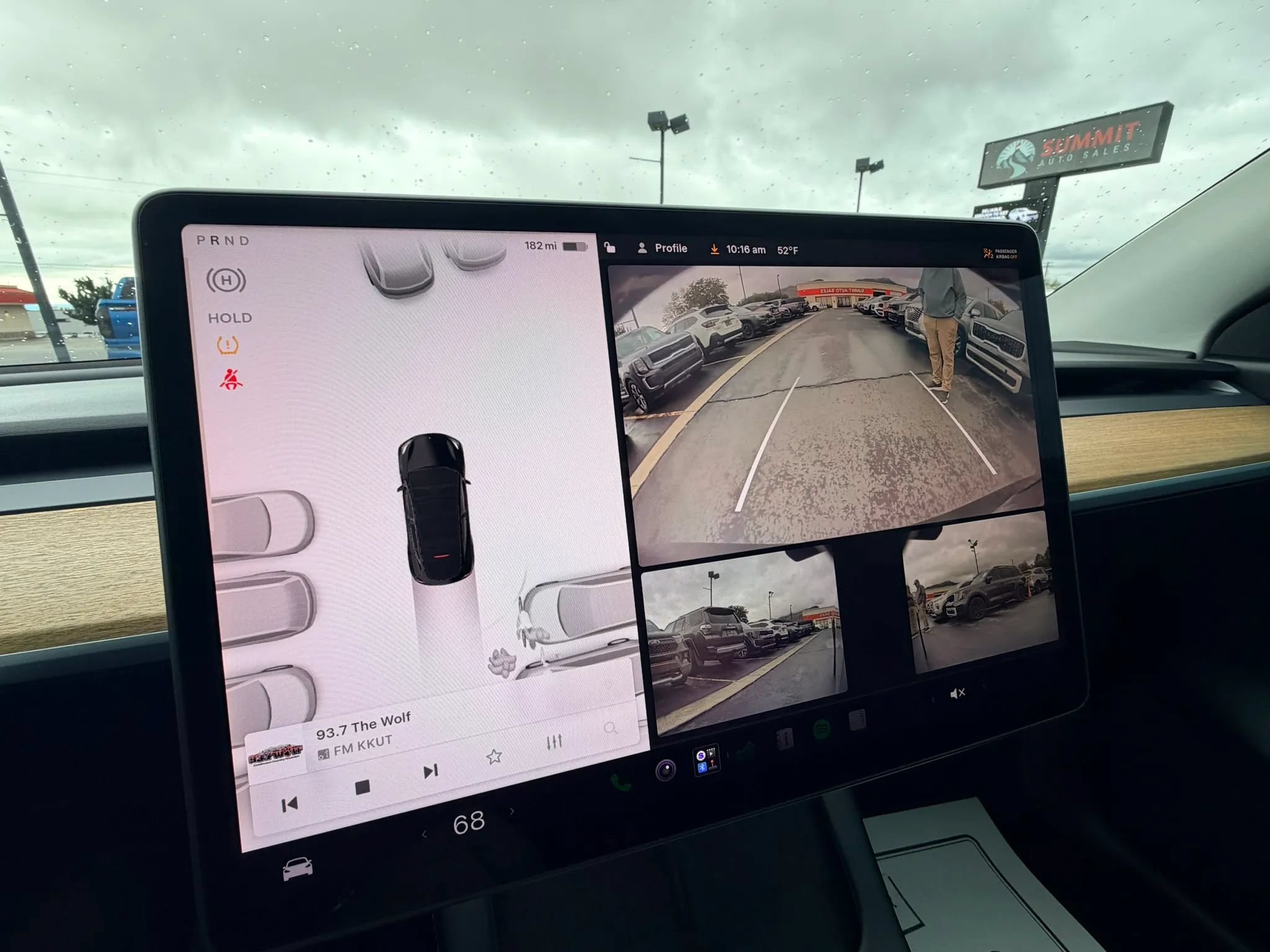 Used 2022 Tesla Model Y Long Range AWD/4WD image 16
