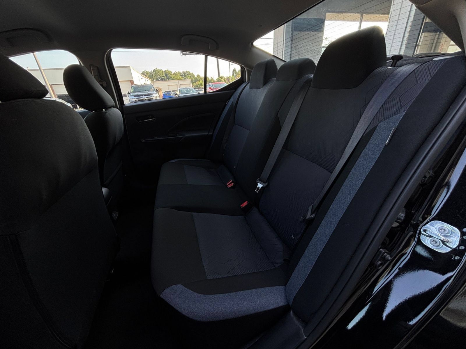 Used 2025 Nissan Versa SV FWD image 24