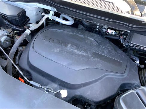 Used 2021 Honda Pilot Touring image 33