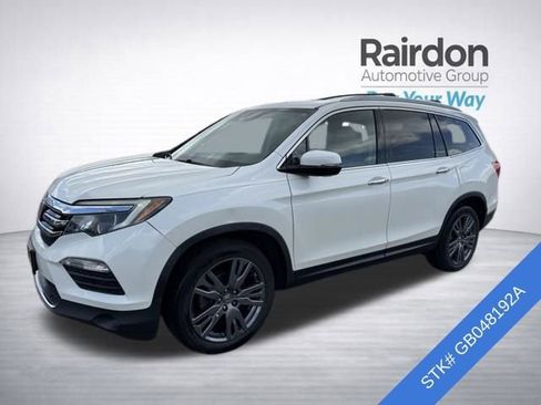 Used 2016 Honda Pilot Touring image 3