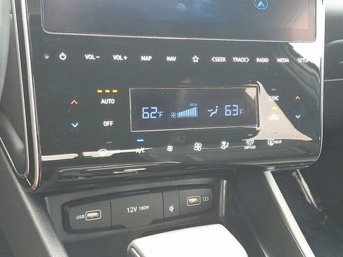 Used 2024 Hyundai Santa Cruz Limited AWD/4WD image 15