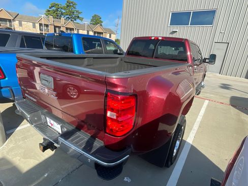 Used 2015 GMC Sierra 3500 SLT AWD/4WD image 4