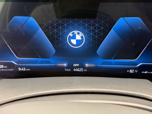 Certified 2024 BMW X5 xDrive40i w/ M Sport Package AWD/4WD image 28