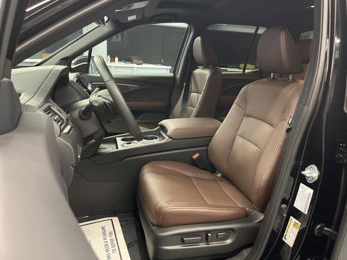 Used 2025 Honda Ridgeline RTL image 14