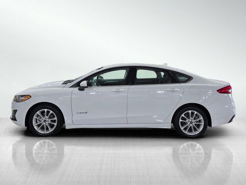 Used 2019 Ford Fusion SE image 7