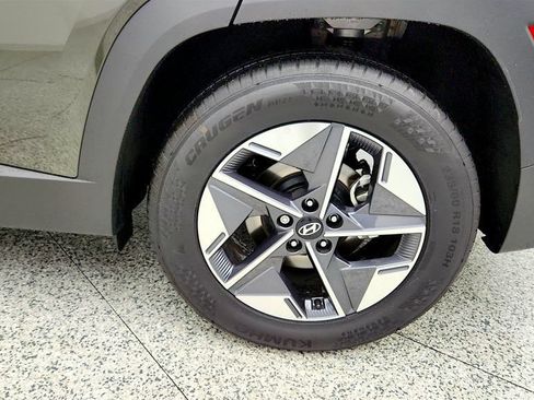 Used 2025 Hyundai Tucson SEL FWD image 9