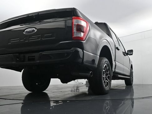Used 2022 Ford F150 Lariat w/ Equipment Group 502A High AWD/4WD image 22