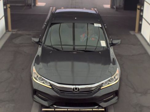 Used 2016 Honda Accord Sport image 2
